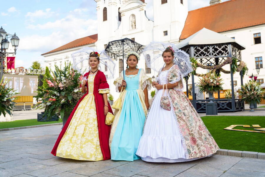 Bridgerton Győrben? Térj vissza a 18. század Pompájába!