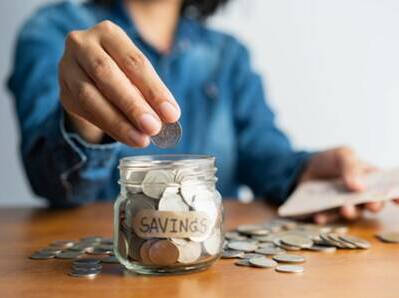 Költés, megtakarítás, befektetés – hogyan találd meg az egyensúlyt?